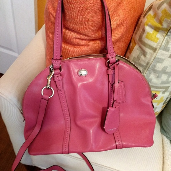 Coach Handbag - Picture 5 of 7